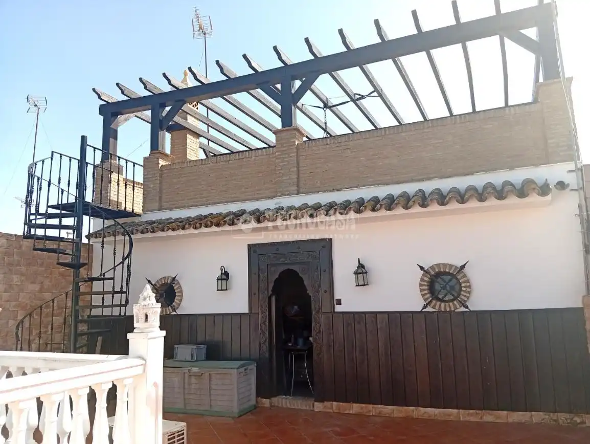 Terraza de Casa adosada en venta en Coria del Río
