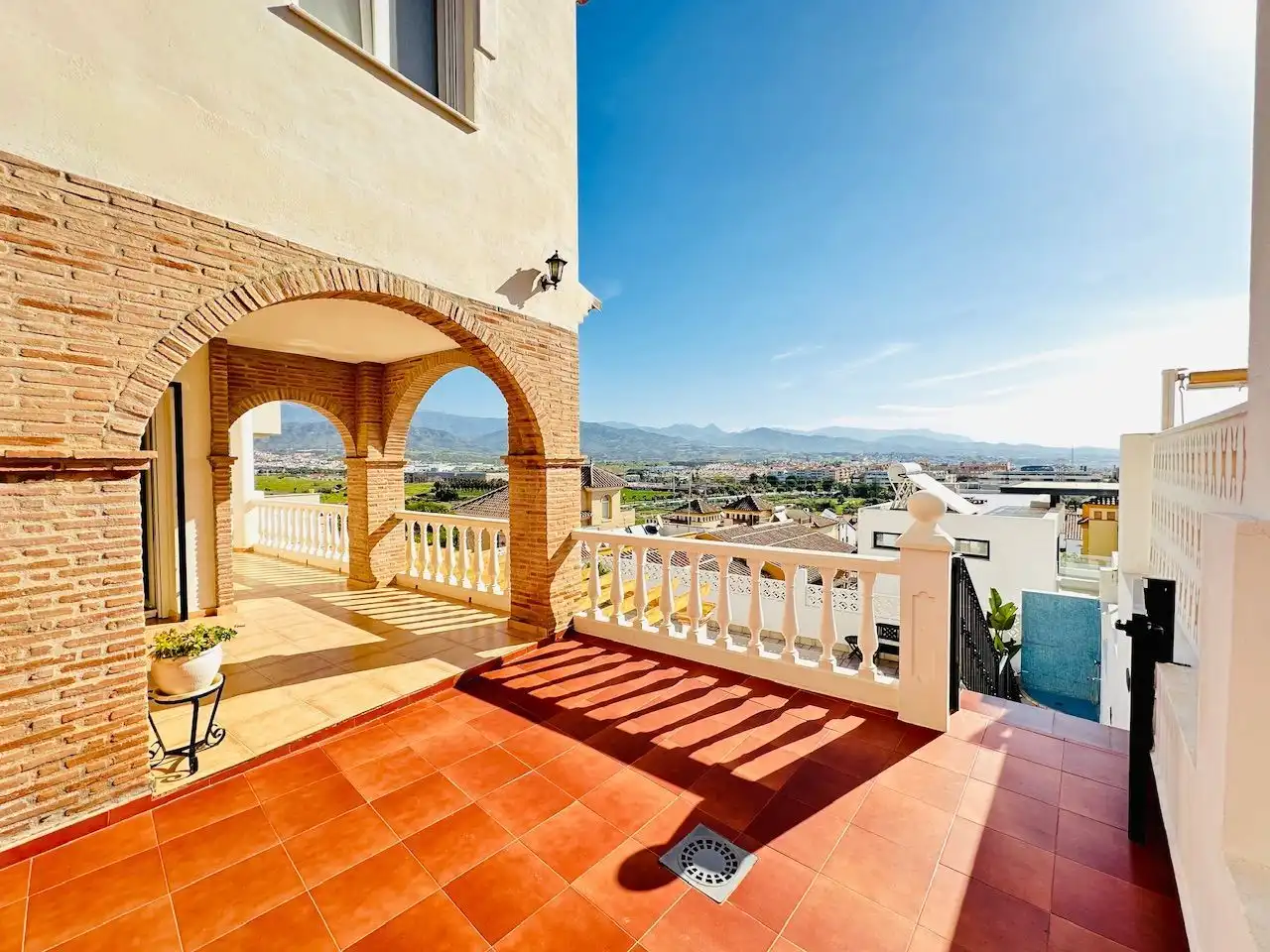 Villa con piscina in vendita a Torre del Mar, imagen 19