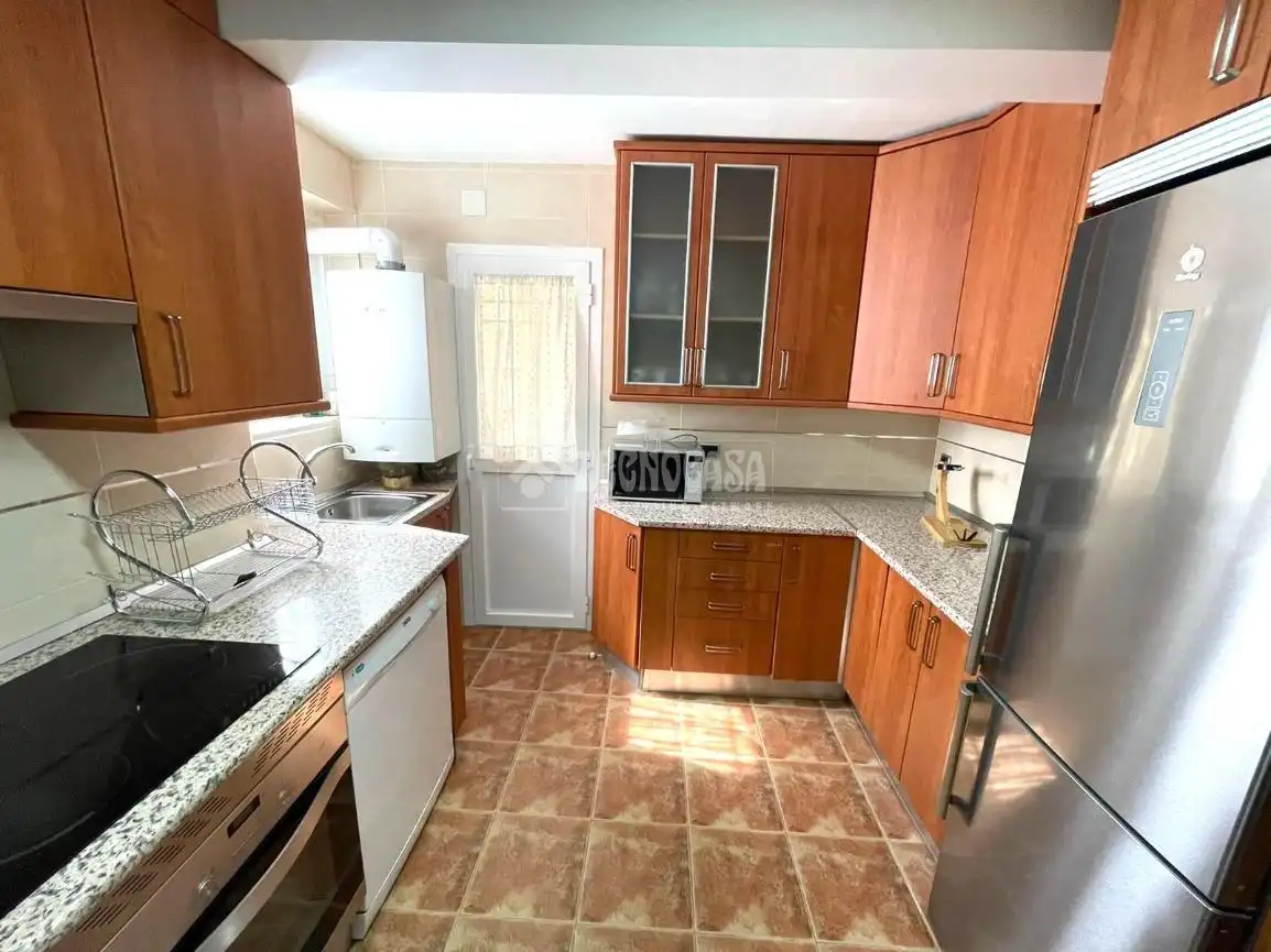 Cocina de Piso en venta en Madrid con Calefacción
