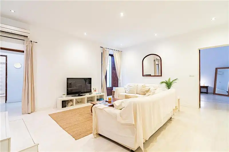 Wohnzimmer von Erdgeschoss zum Verkauf in  Palma de Mallorca mit Klimaanlage und Terrasse