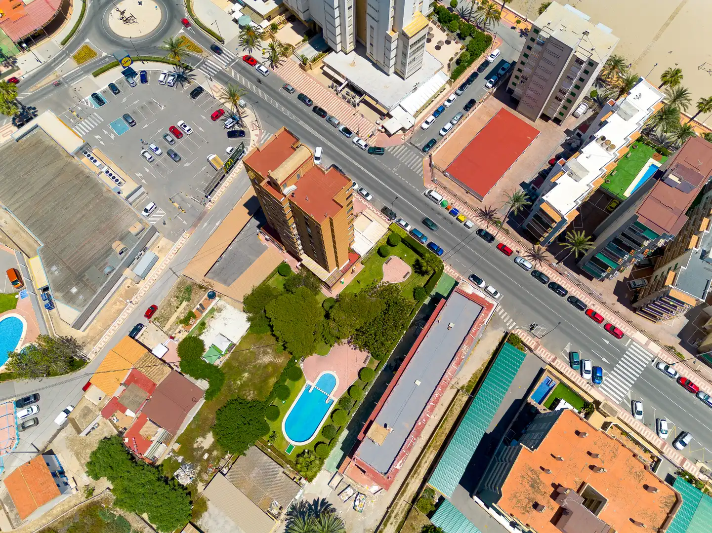 Vista exterior de Piso en venta en El Campello con Terraza