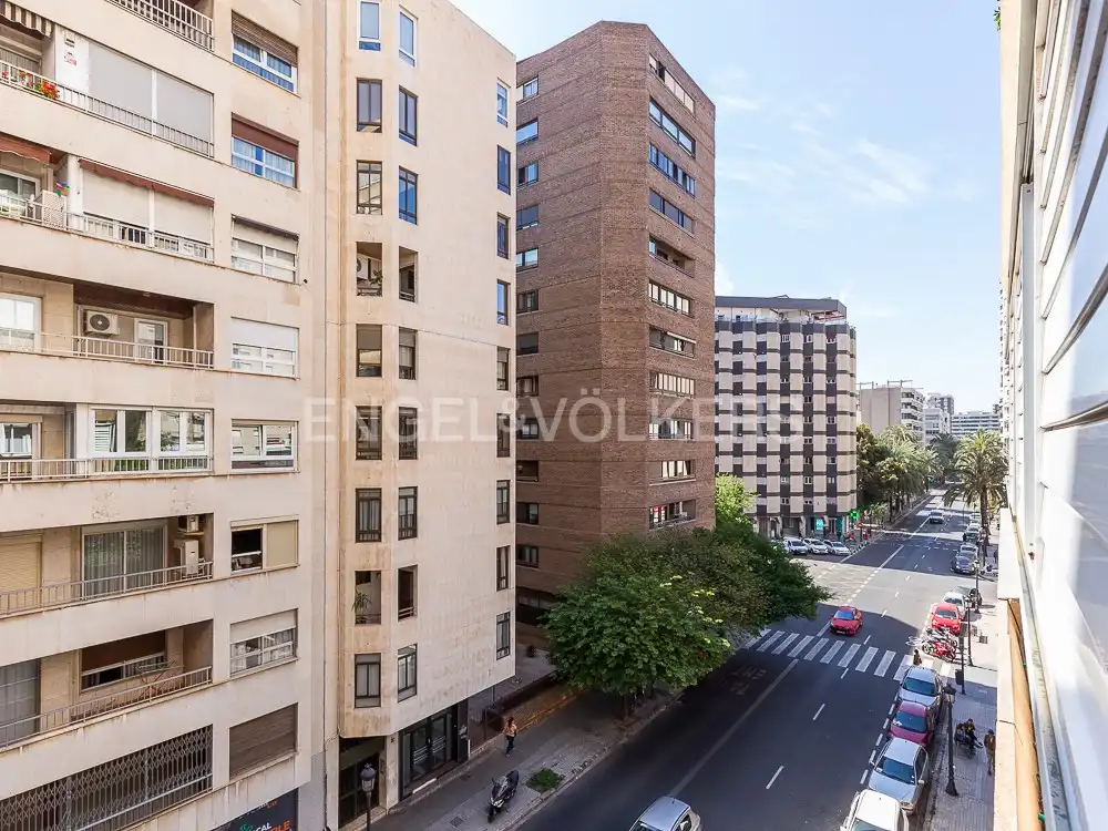 Vista exterior de Pis de lloguer en Valencia amb Aire condicionat, Calefacció i Parquet