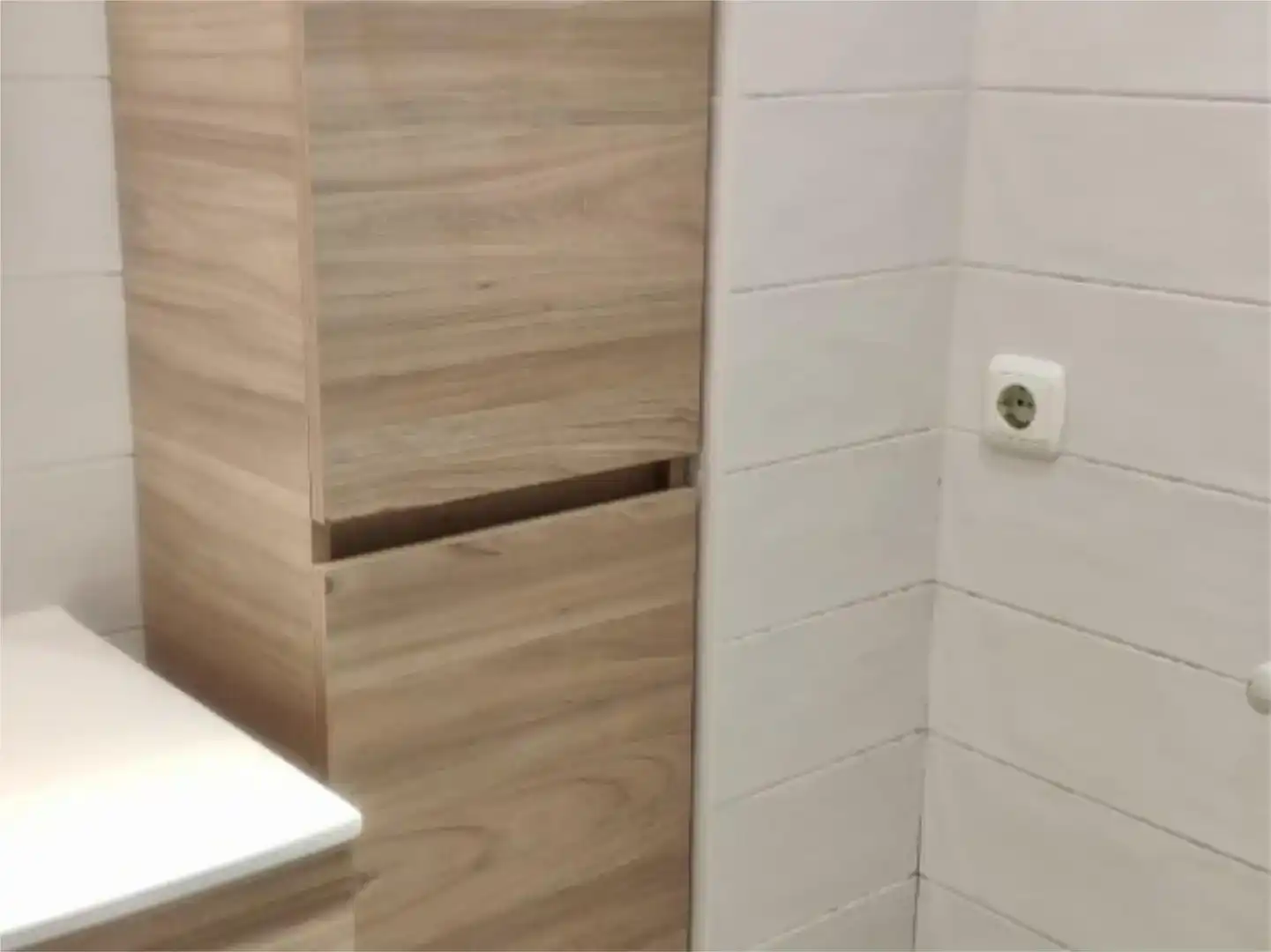Badezimmer von Wohnung zur Miete in Zarautz mit Privatgarten, Parkett und Schwimmbad