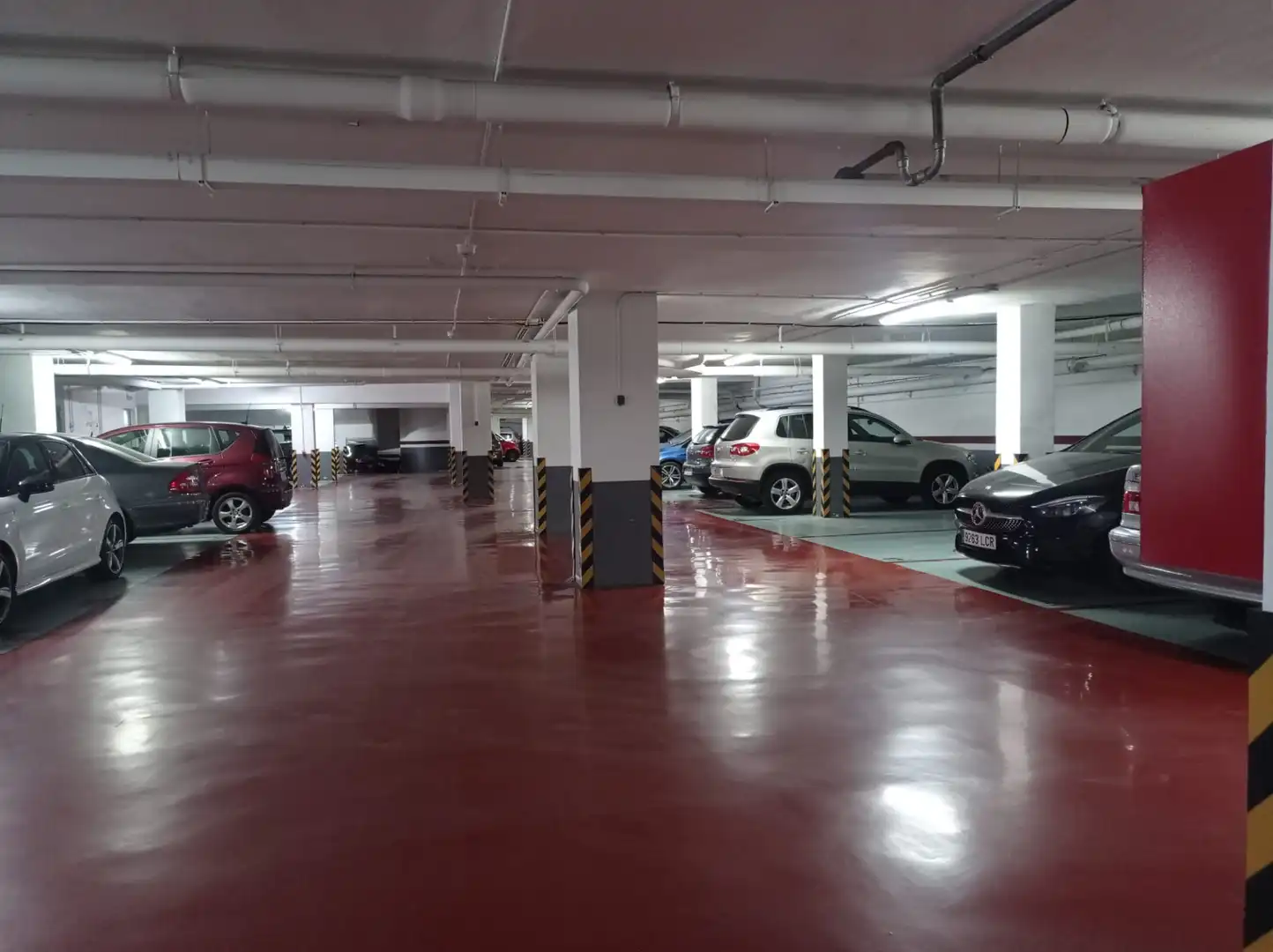 Einzelparkplatz mit Aufzug zur Miete in Passatge de Fontanelles, imagen 4