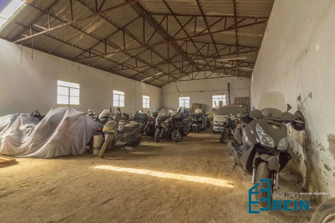 Parking of Industrial buildings for sale in Recas, Toledo