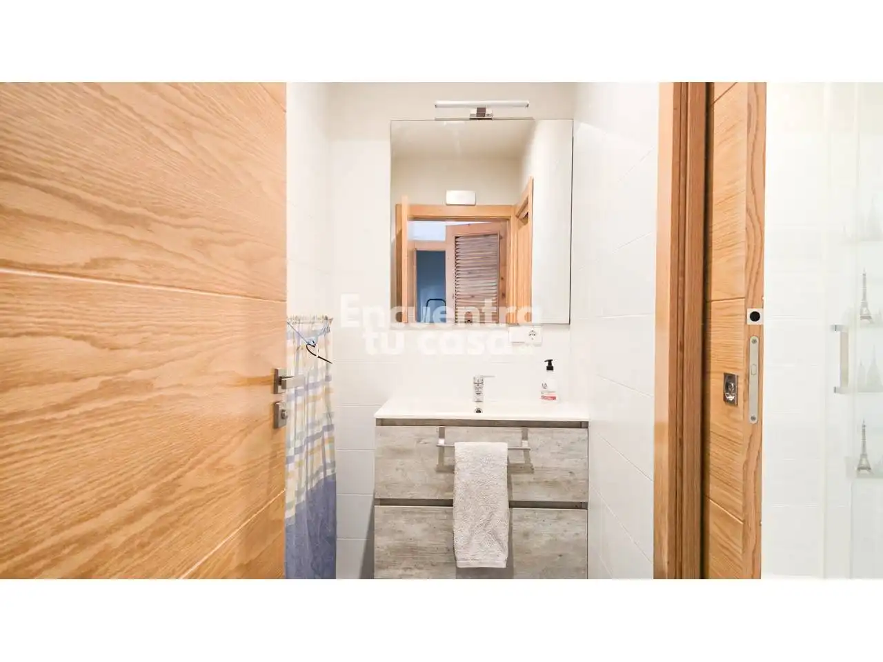 Baño de Casa o chalet en venta en Puente la Reina / Gares con Aire acondicionado, Calefacción y Parquet