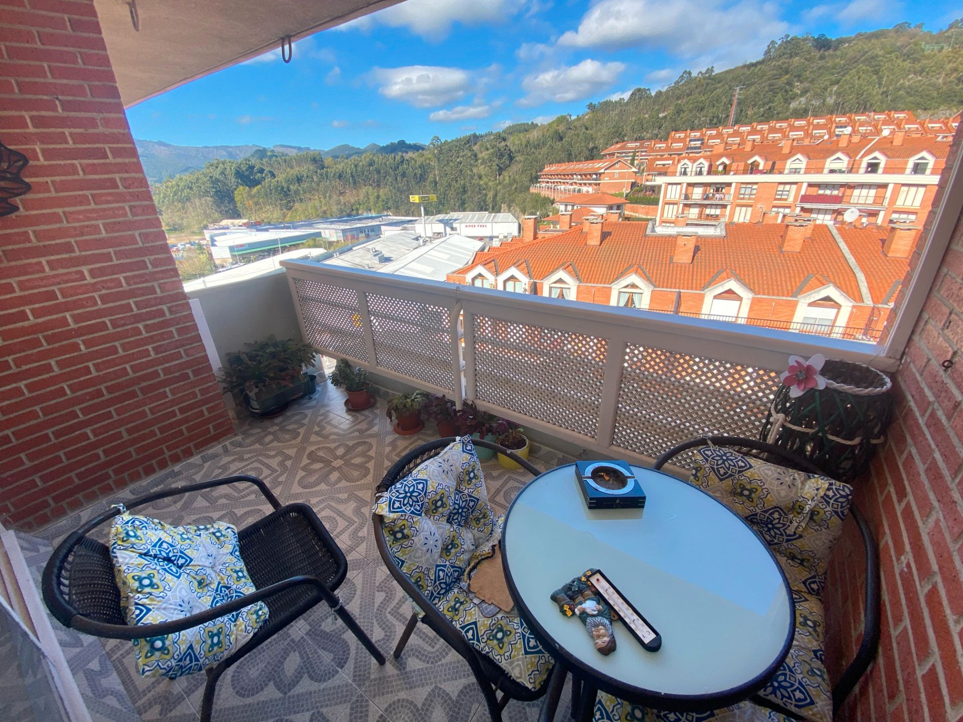 Terrace of Attic for sale in Castro-Urdiales  with Heating, Parquet flooring and Terrace