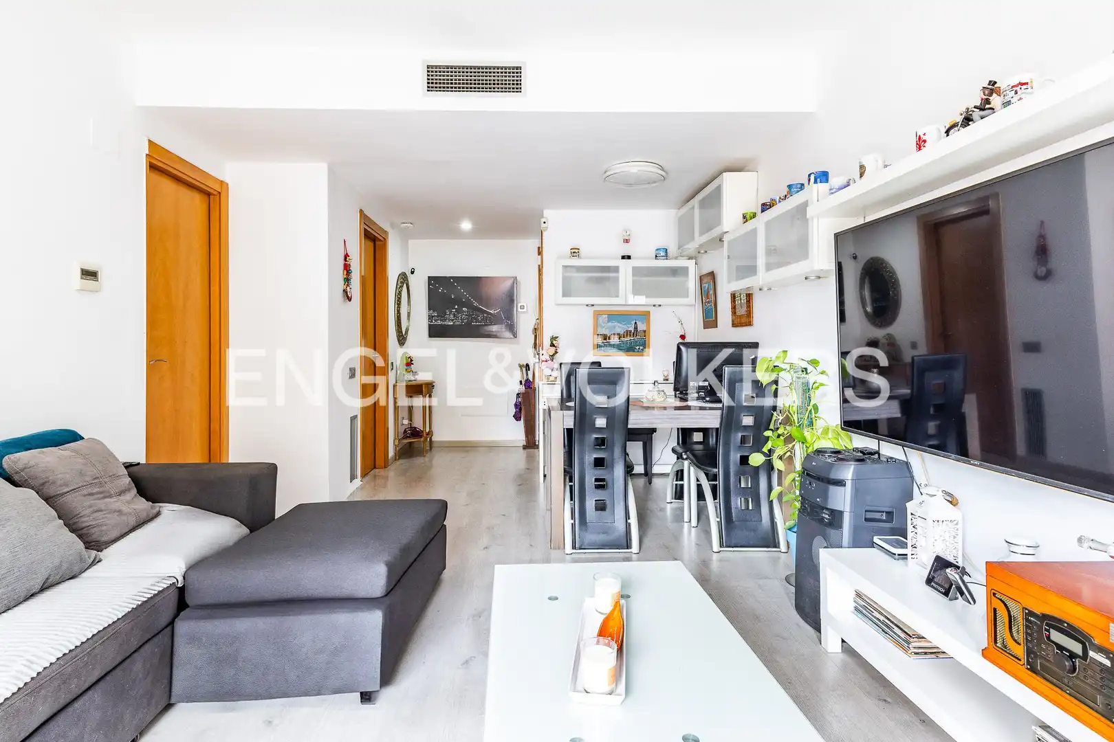 Sala de estar de Ático en venta en Montcada i Reixac con Aire acondicionado, Calefacción y Parquet
