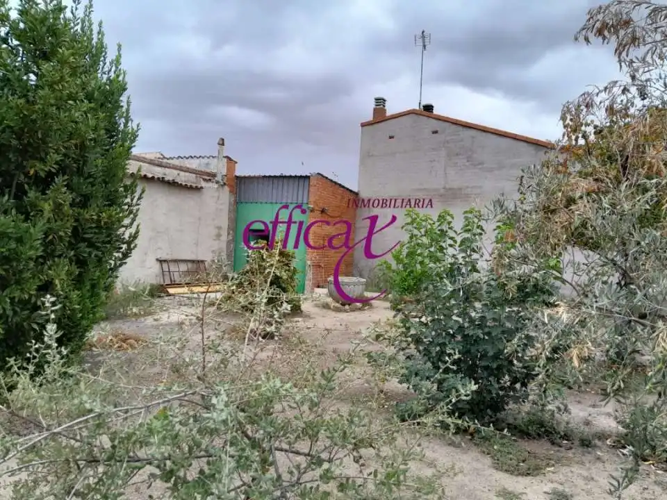 Fabrikhallen zum Verkauf in Santo Domingo-Caudilla