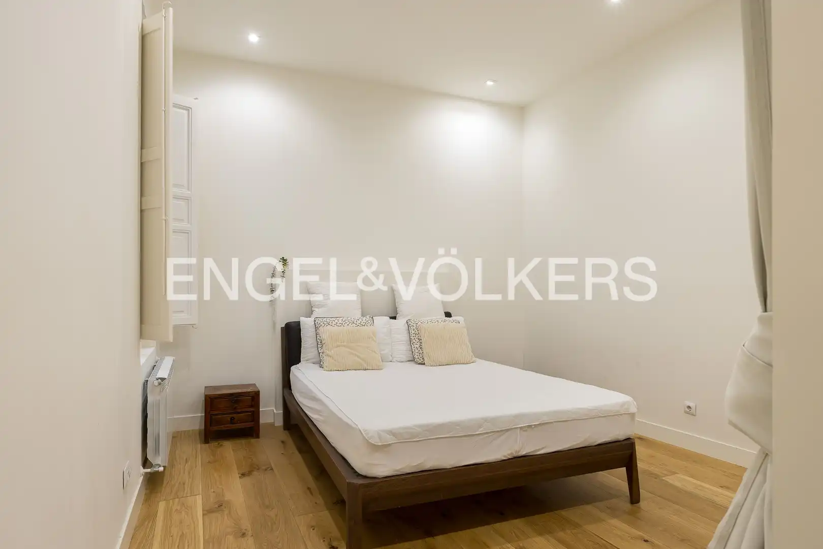 Habitación de Piso en venta en Madrid con Aire acondicionado y Calefacción