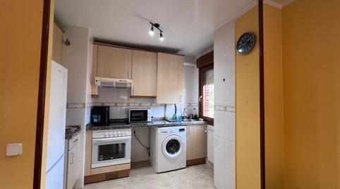 Foto 2 de Piso de alquiler en Calle Proaza, Las Campas, Oviedo