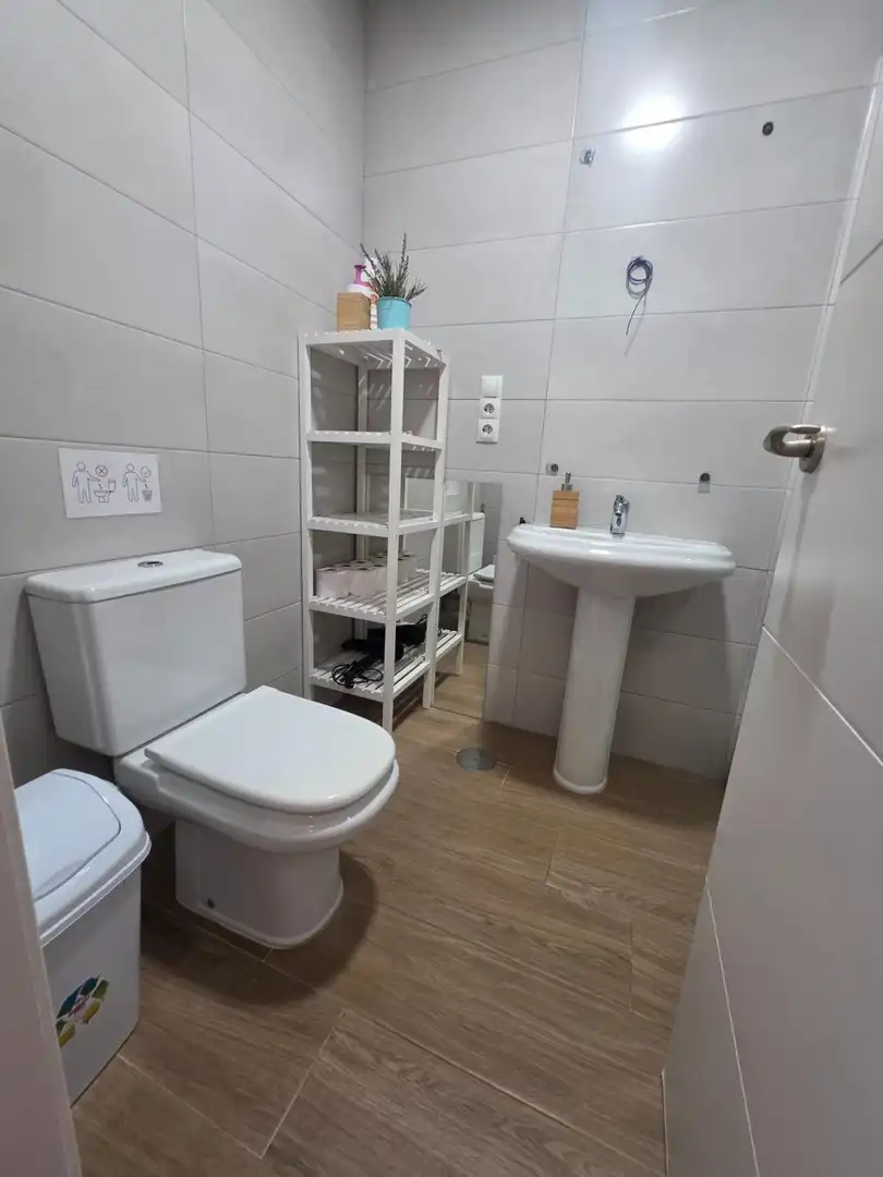 Baño de Casa adosada de alquiler en Vélez-Málaga con Jardín privado, Terraza y Amueblado