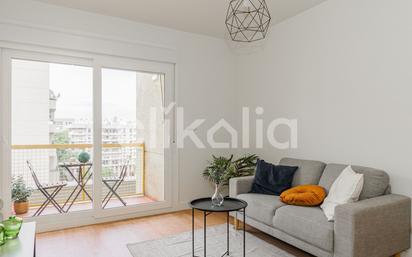 Bedroom of Flat for sale in  Sevilla Capital  with Air Conditioner and Terrace