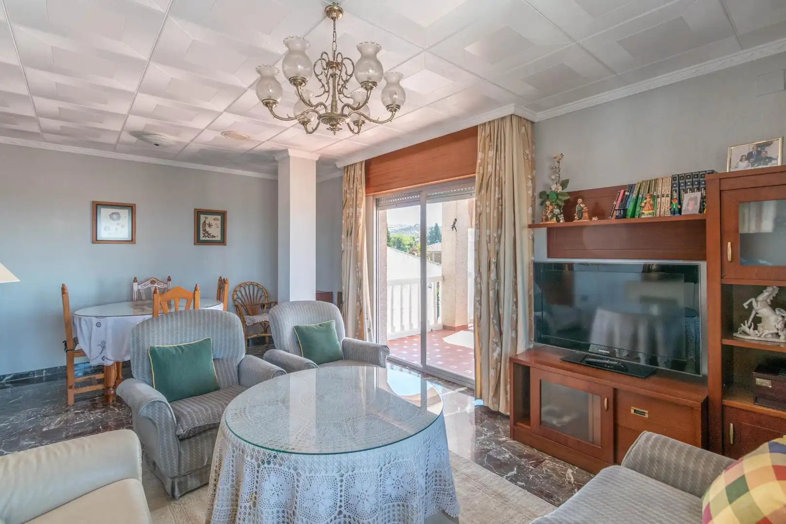 Dining room of Detached homes for sale in Jun  with Terrace, Furnished and Alarm