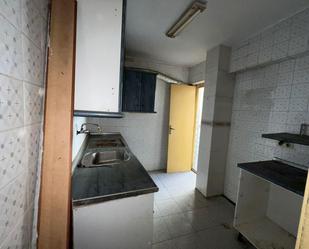 Kitchen of Flat for sale in Castellón de la Plana / Castelló de la Plana  with Balcony