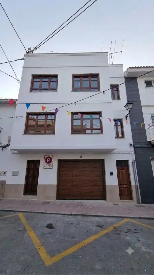 Vista exterior de Dúplex en venda en Olocau