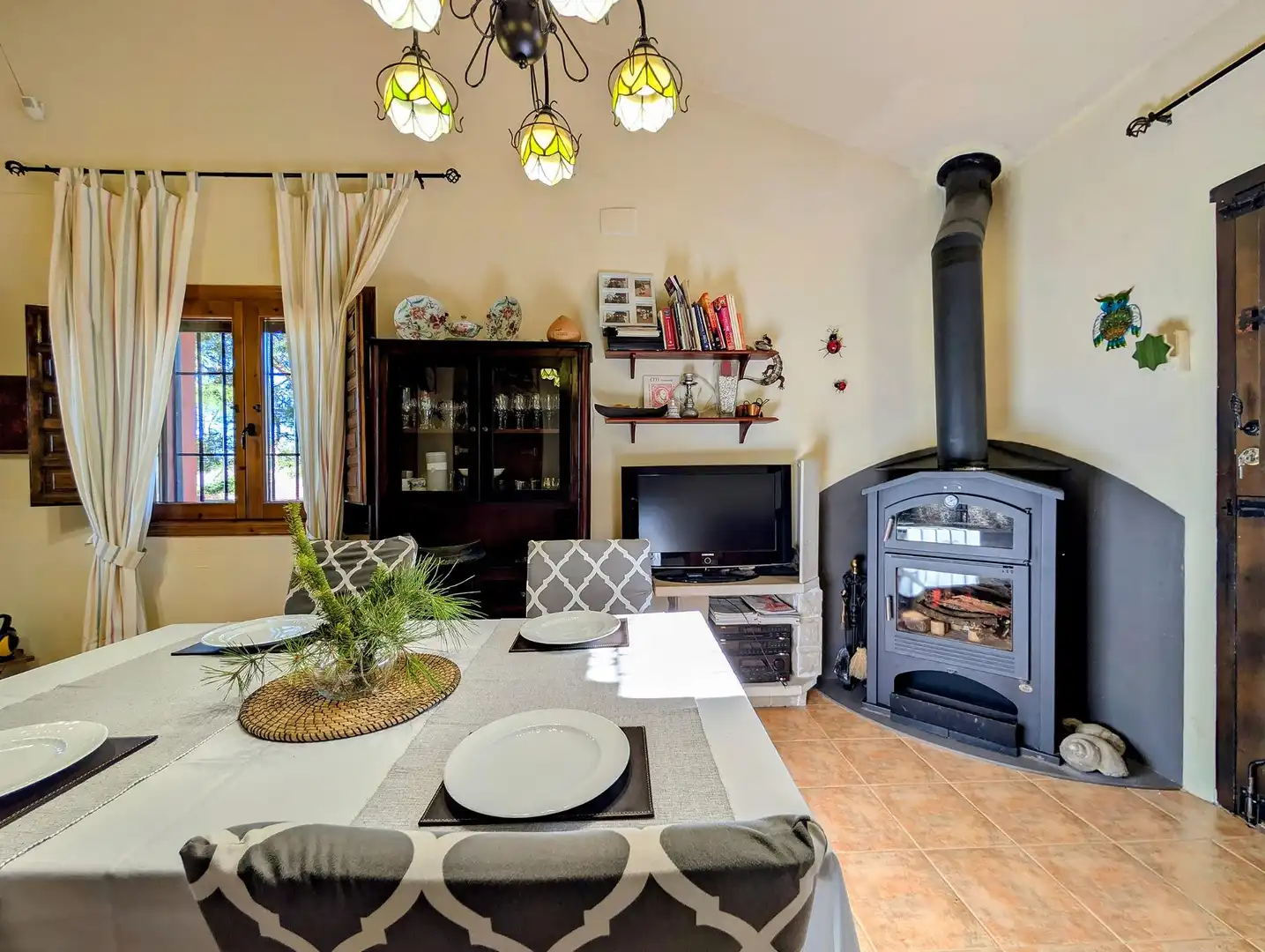 Comedor de Casa o chalet en venta en Vistabella del Maestrazgo con Calefacción y Alarma