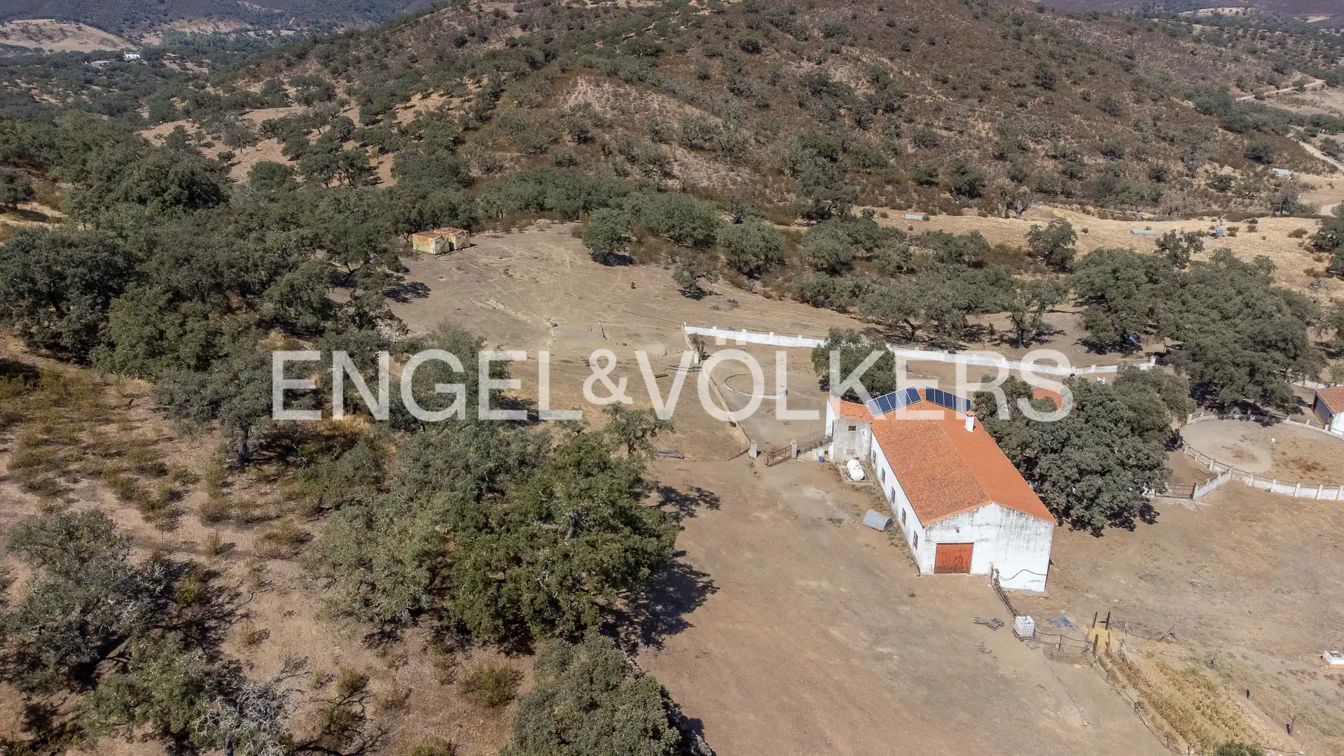 Houses for sale in Aracena, Huelva
