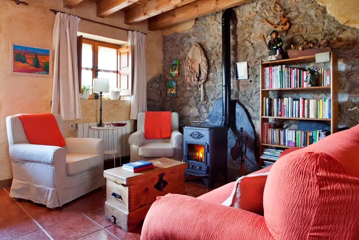Sala de estar de Casa o chalet en venta en Nava con Calefacción, Jardín privado y Parquet
