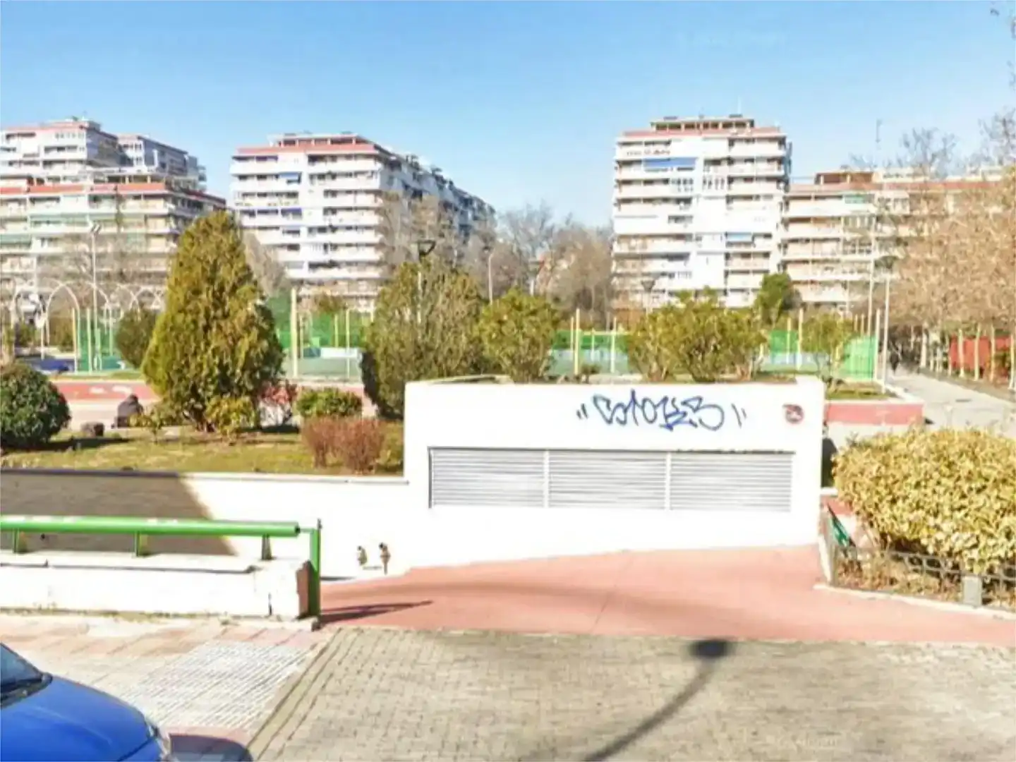 Vista exterior de Garaje de alquiler en Alcorcón