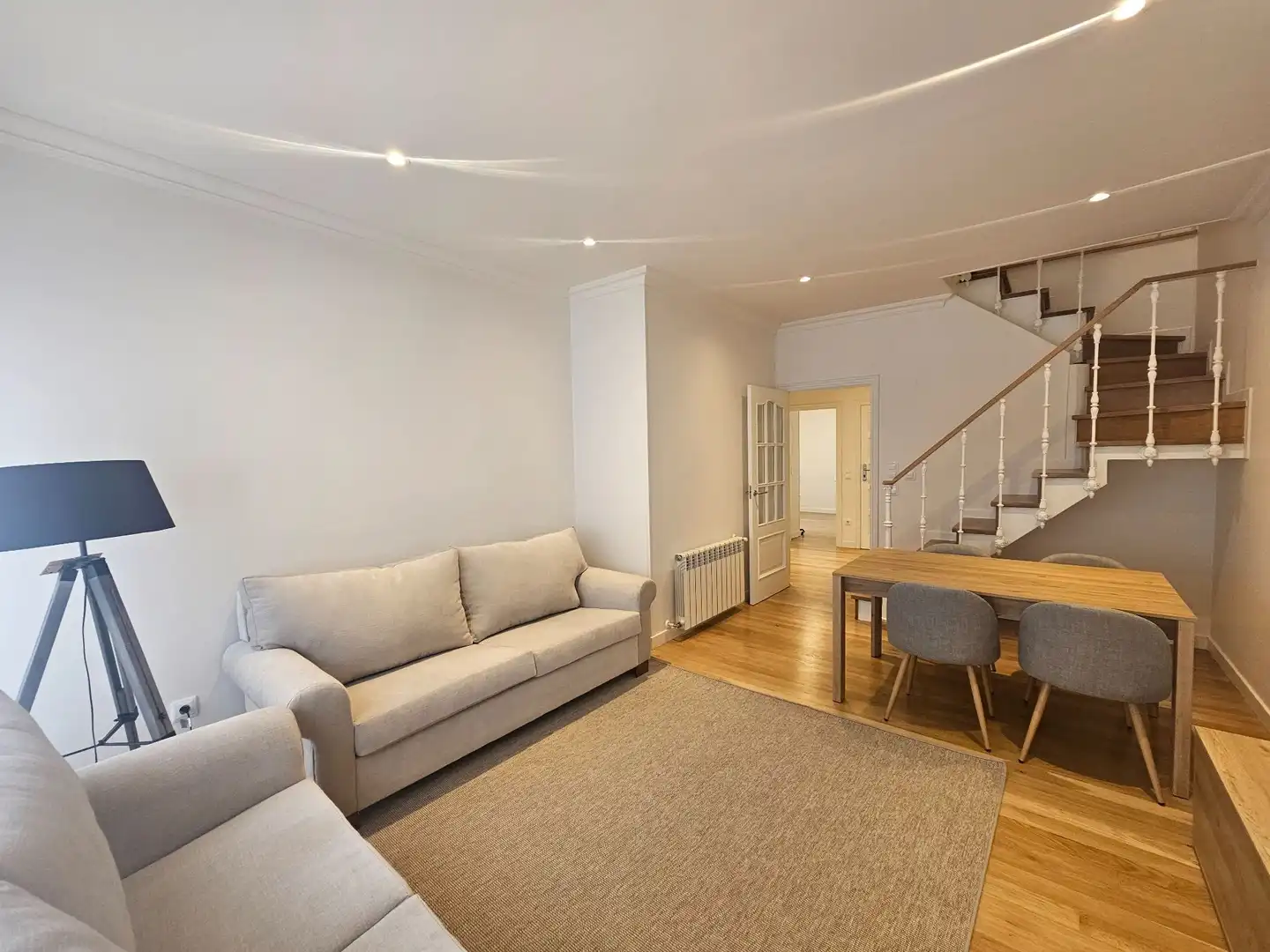 Flat for sale in Rosalía de Castro, imagen 2