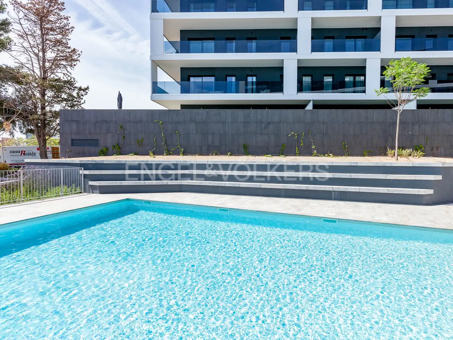 Schwimmbecken von Wohnung zur Miete in Esplugues de Llobregat mit Klimaanlage, Heizung und Parkett