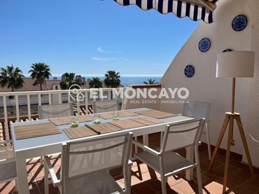 Apartamento con piscina en venta en Orihuela Costa