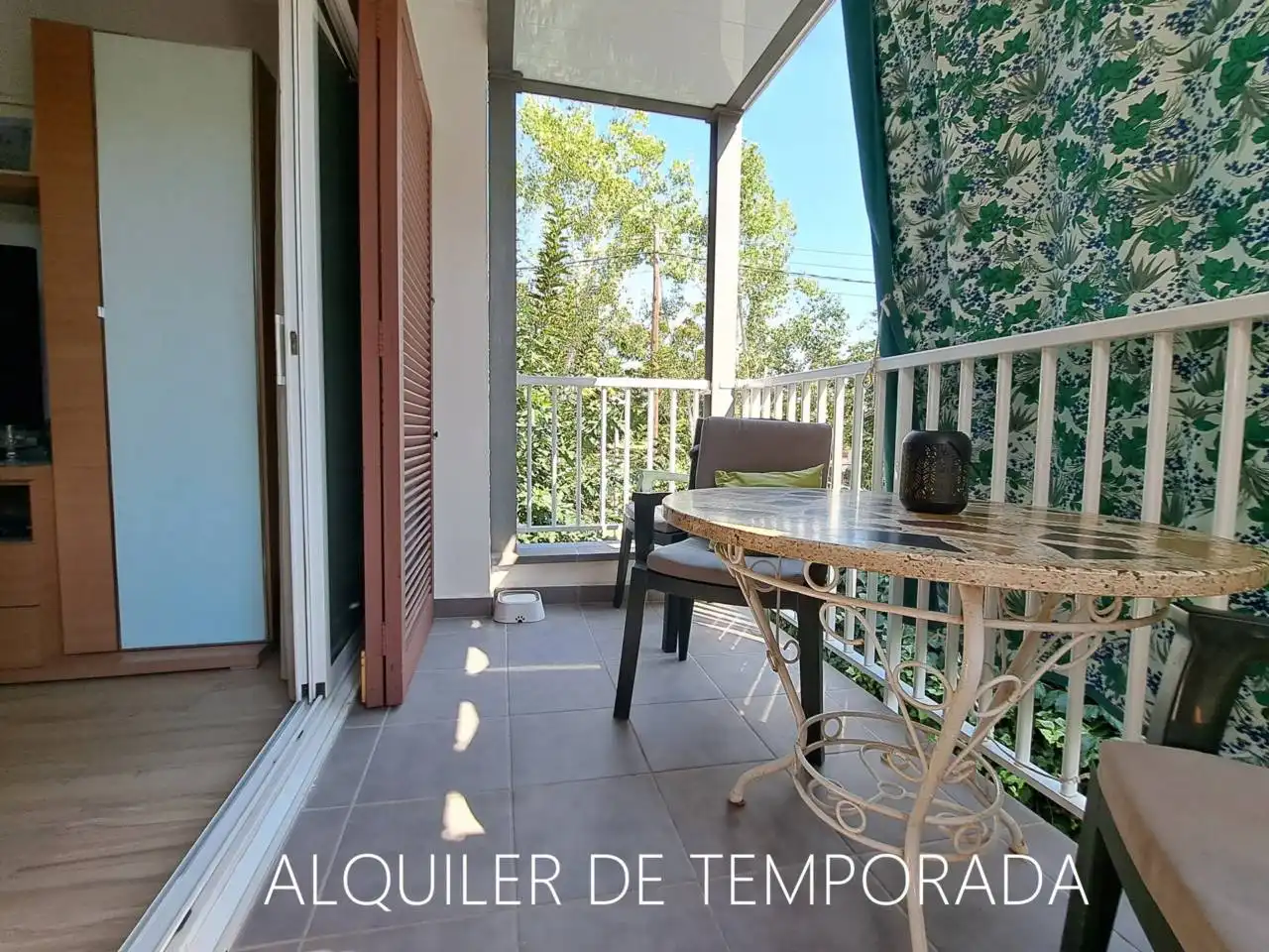 Terraza de Piso de alquiler en Vilanova i la Geltrú con Calefacción, Terraza y Amueblado