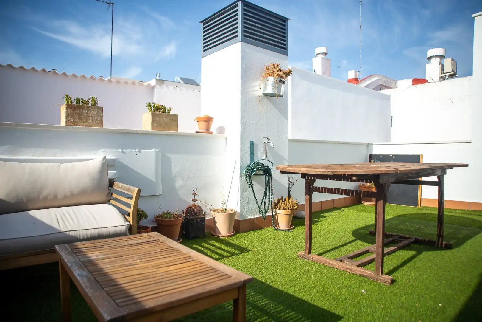 Terrasse von Dachboden zum Verkauf in Sevilla mit Klimaanlage, Terrasse und Abstellraum
