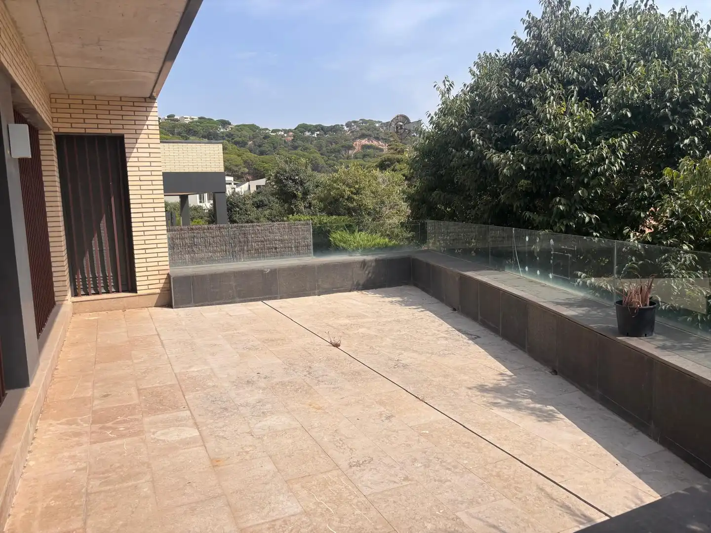 Casa con terrazza in vendita a Carrer de la Via del Tren
