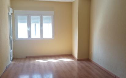 Bedroom of Flat for sale in Quintanar de la Orden  with Heating, Parquet flooring and Terrace