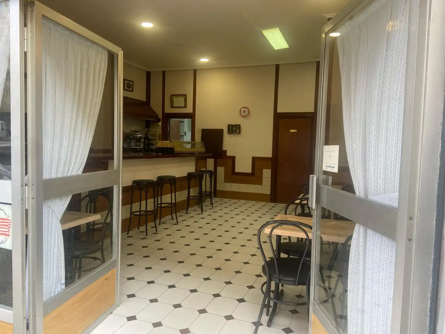 Business premises for sale in Ibaiondo