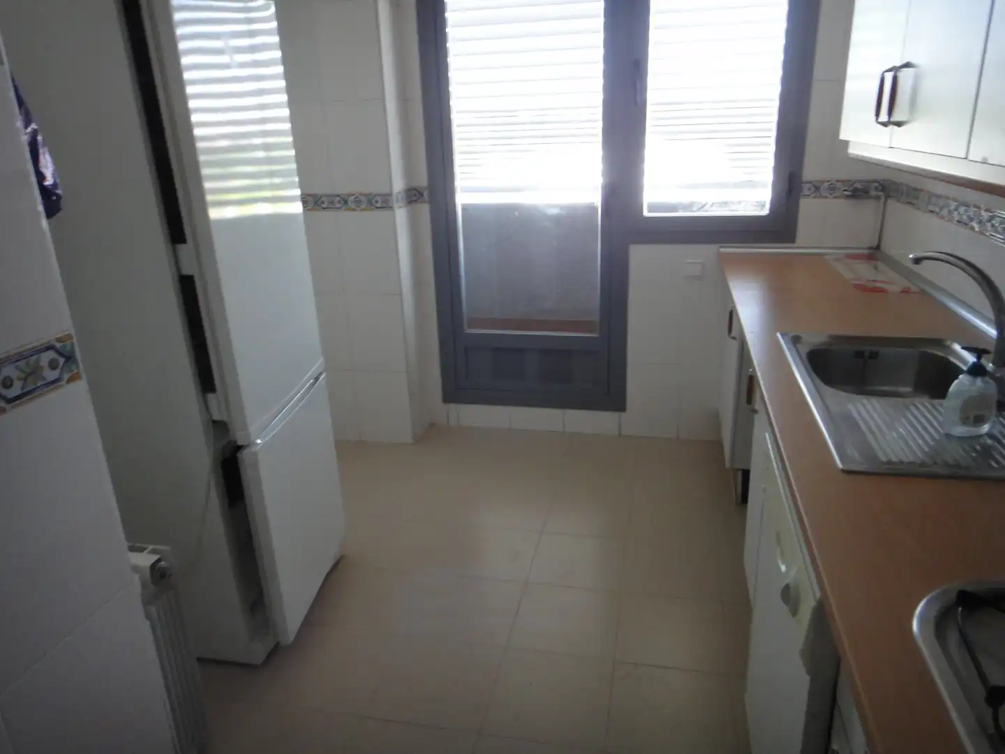 Küche von Dachboden zur Miete in Madrid mit Heizung, Terrasse und Abstellraum