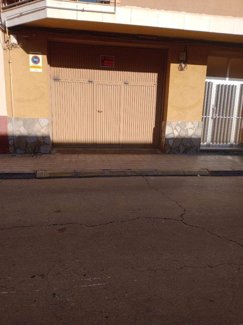 Vista exterior de Local en venda en  Lleida Capital