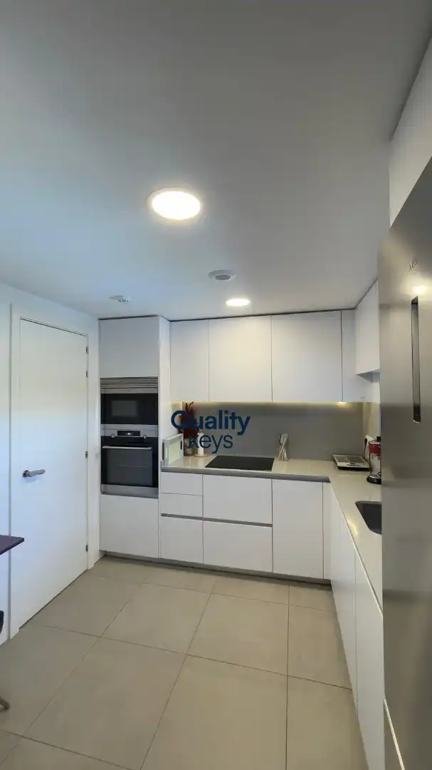 Kitchen of Flat for rent in Madrid  with Air Conditioner, Heating and Terrace