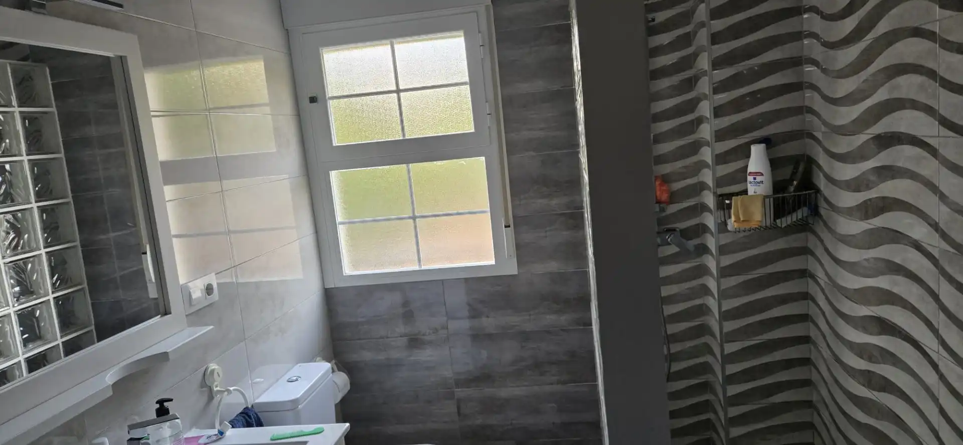 Flat with terrace for sale in Calle Francisco Pizarro 46b, imagen 9