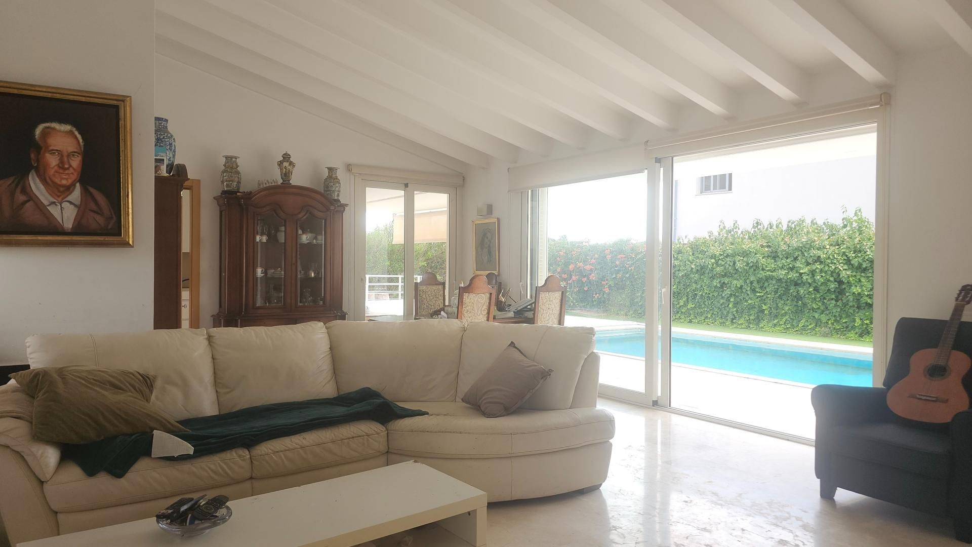 Sala d'estar de Casa o xalet en venda en Bunyola amb Calefacció, Terrassa i Piscina