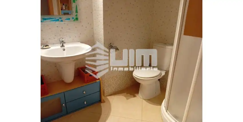 Bathroom of Flat for sale in Sagunto / Sagunt  with Air Conditioner, Terrace and Swimming Pool