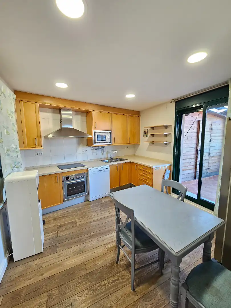 Penthouse with terrace for sale in Carrer Rovira i Virgili, imagen 13