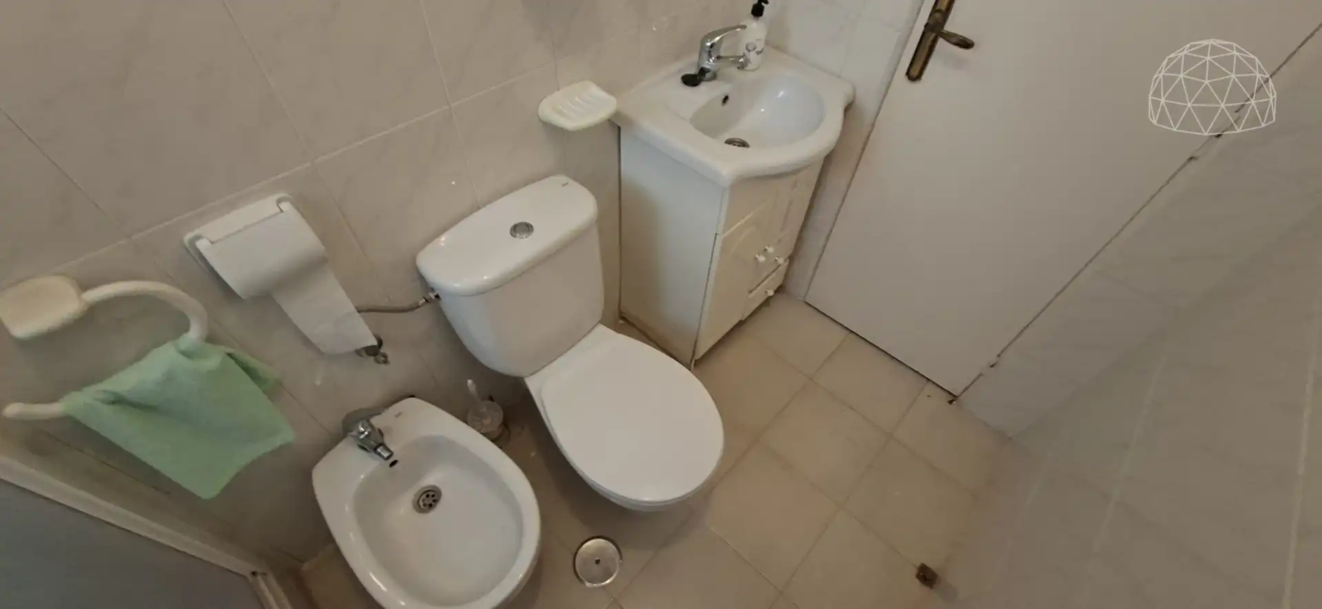 Badezimmer von Wohnung zum Verkauf in Sevilla mit Möbliert