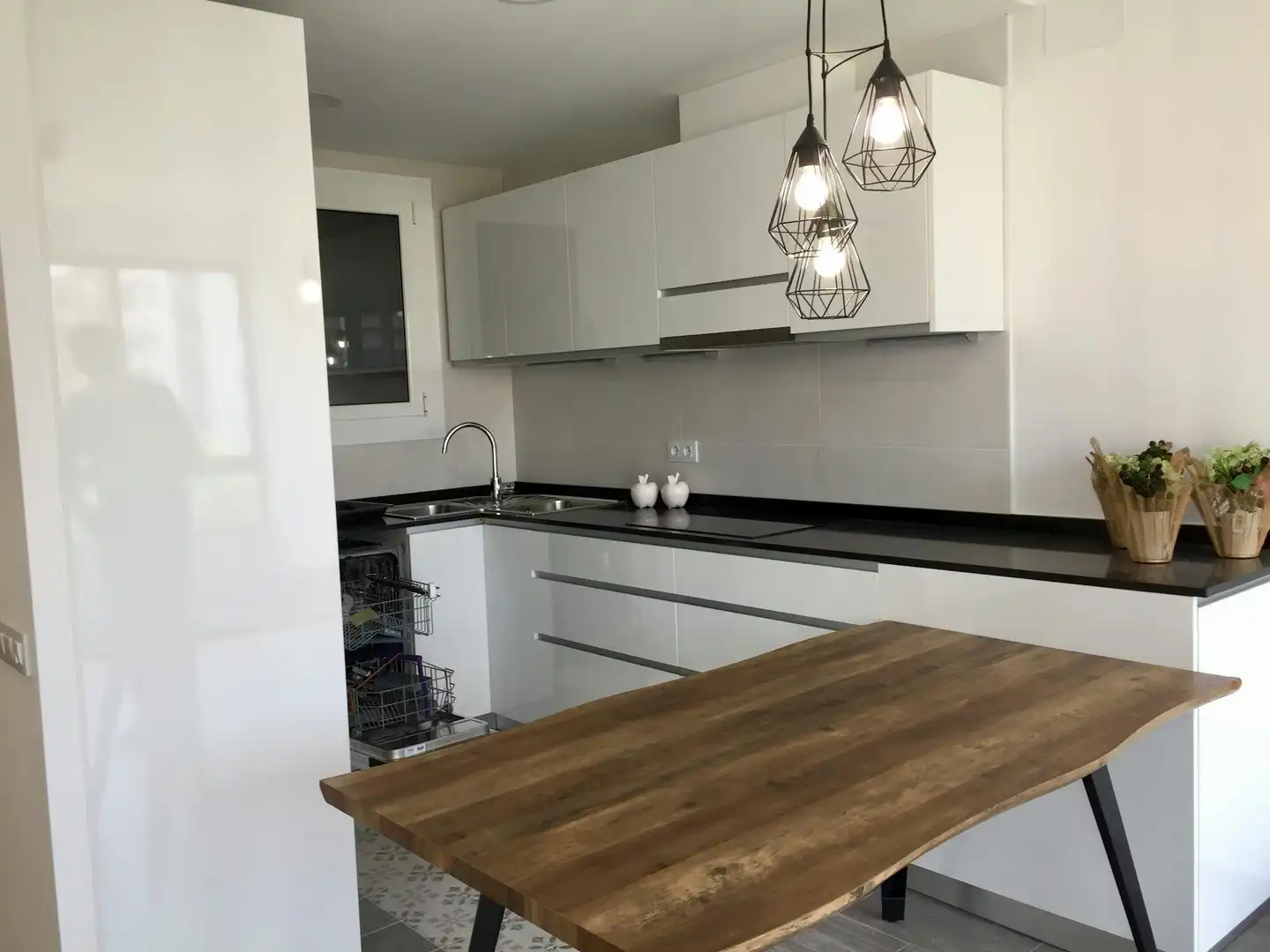 Kitchen of Flat for share in Barcelona  with Heating, Furnished and Washing machine