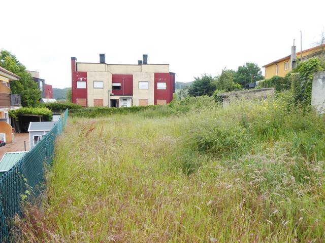 Terreno residencial en Venta en Barrio la Canal en Oruña