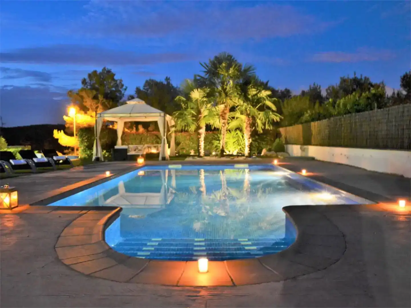 Piscina de Casa o chalet de alquiler en Can Lloses - Can Marcer