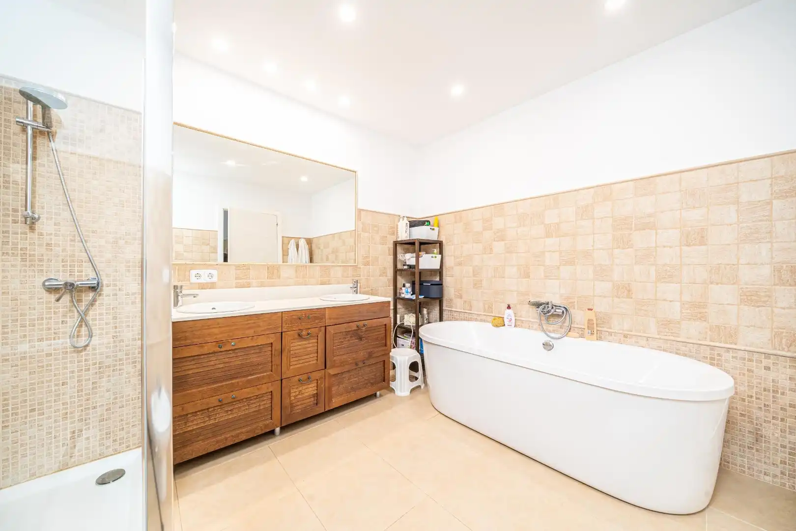 Baño de Edificio en venta en Inca con Alarma y Piscina comunitaria