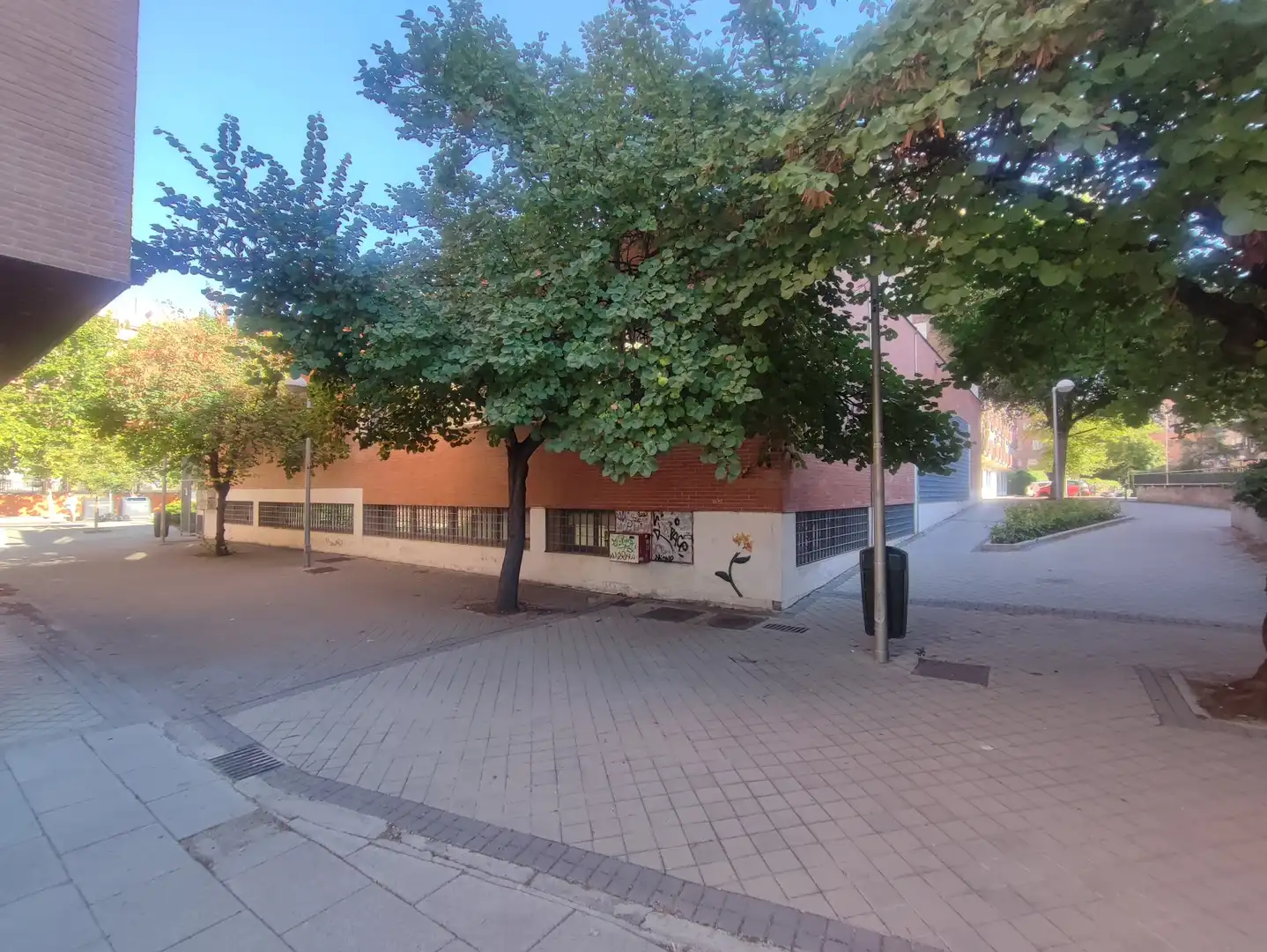 Vista exterior de Piso en venta en Madrid con Aire acondicionado, Calefacción y Jardín privado