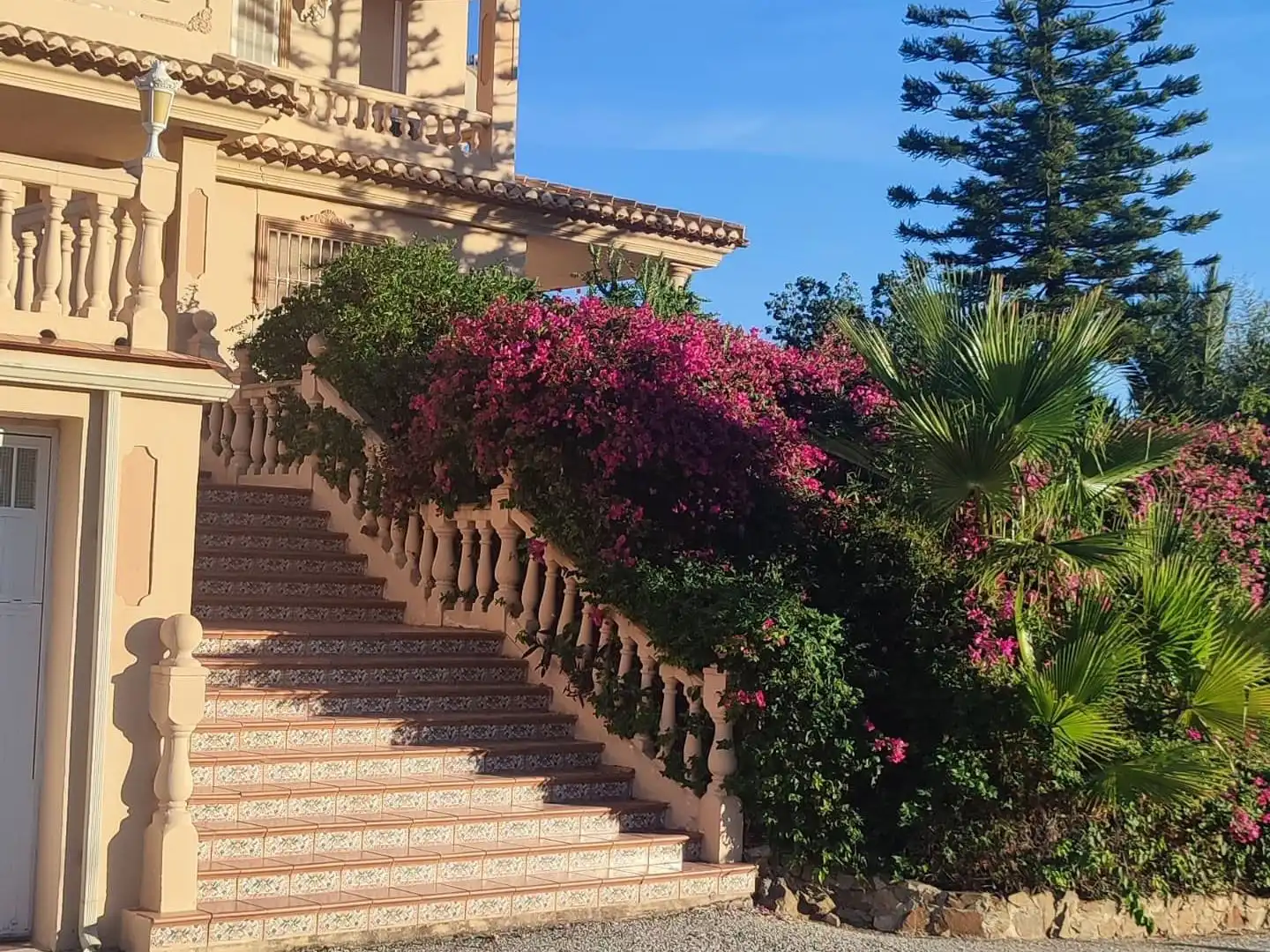 Vista exterior de Casa o xalet en venda en Almogía, Málaga