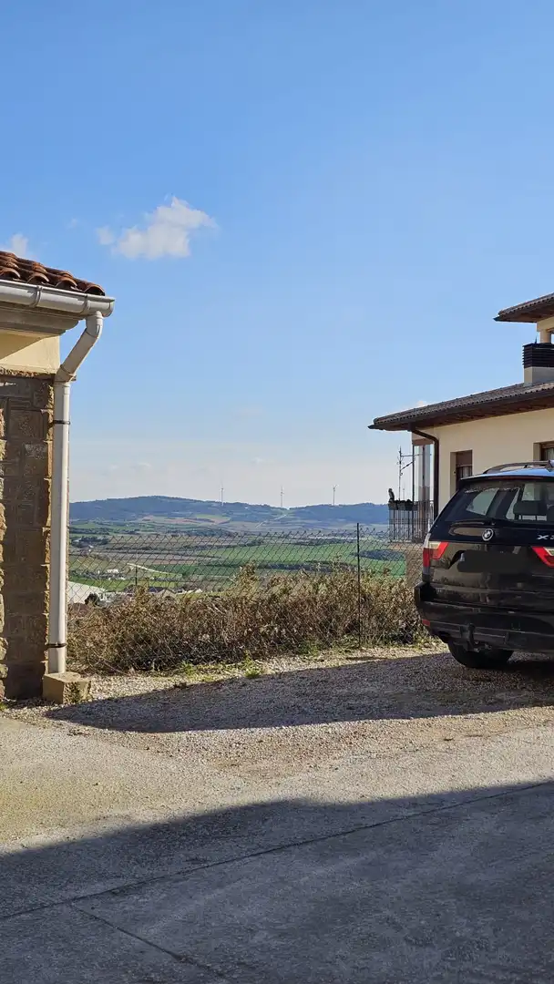 Außenansicht von Grundstücke zum Verkauf in Artajona
