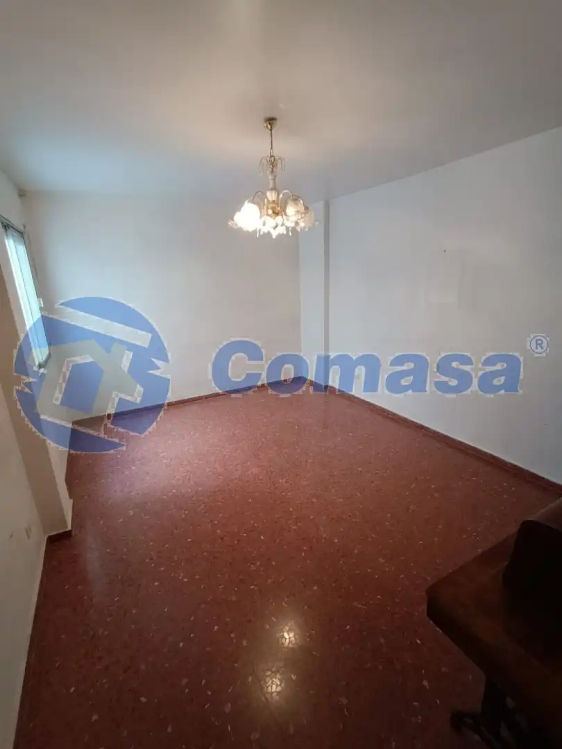 Piso con ascensor en venta en Martos, imagen 6