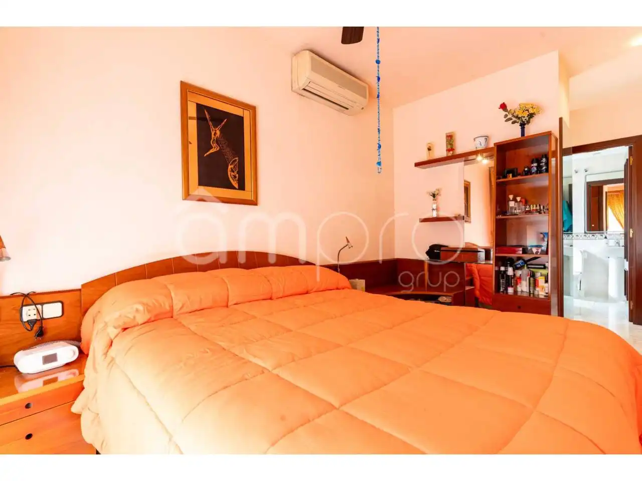Schlafzimmer von Wohnung zum Verkauf in Vilanova i la Geltrú mit Klimaanlage, Heizung und Terrasse