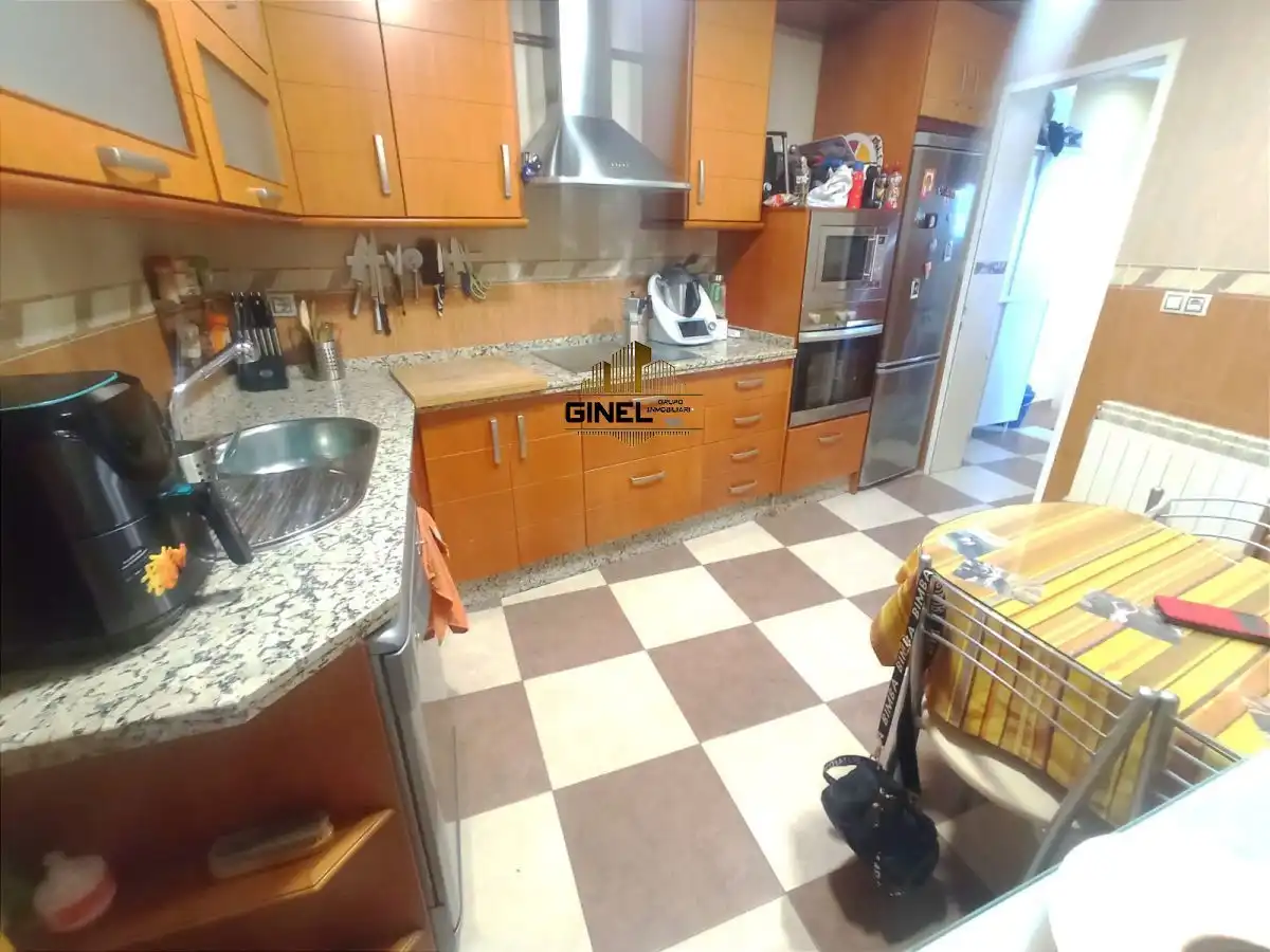 Cocina de Casa o chalet de alquiler con opción a compra en Jaén con Aire acondicionado, Calefacción y Terraza